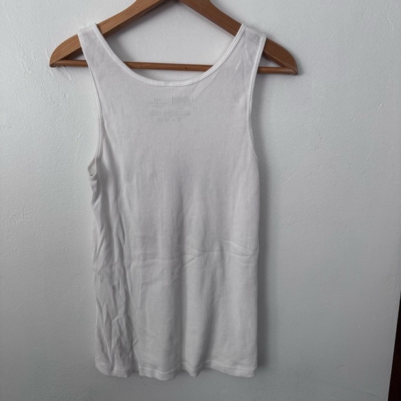 Hersheys brand Twizzlers muti color graphic white tank Size Large - Picture 4 of 4